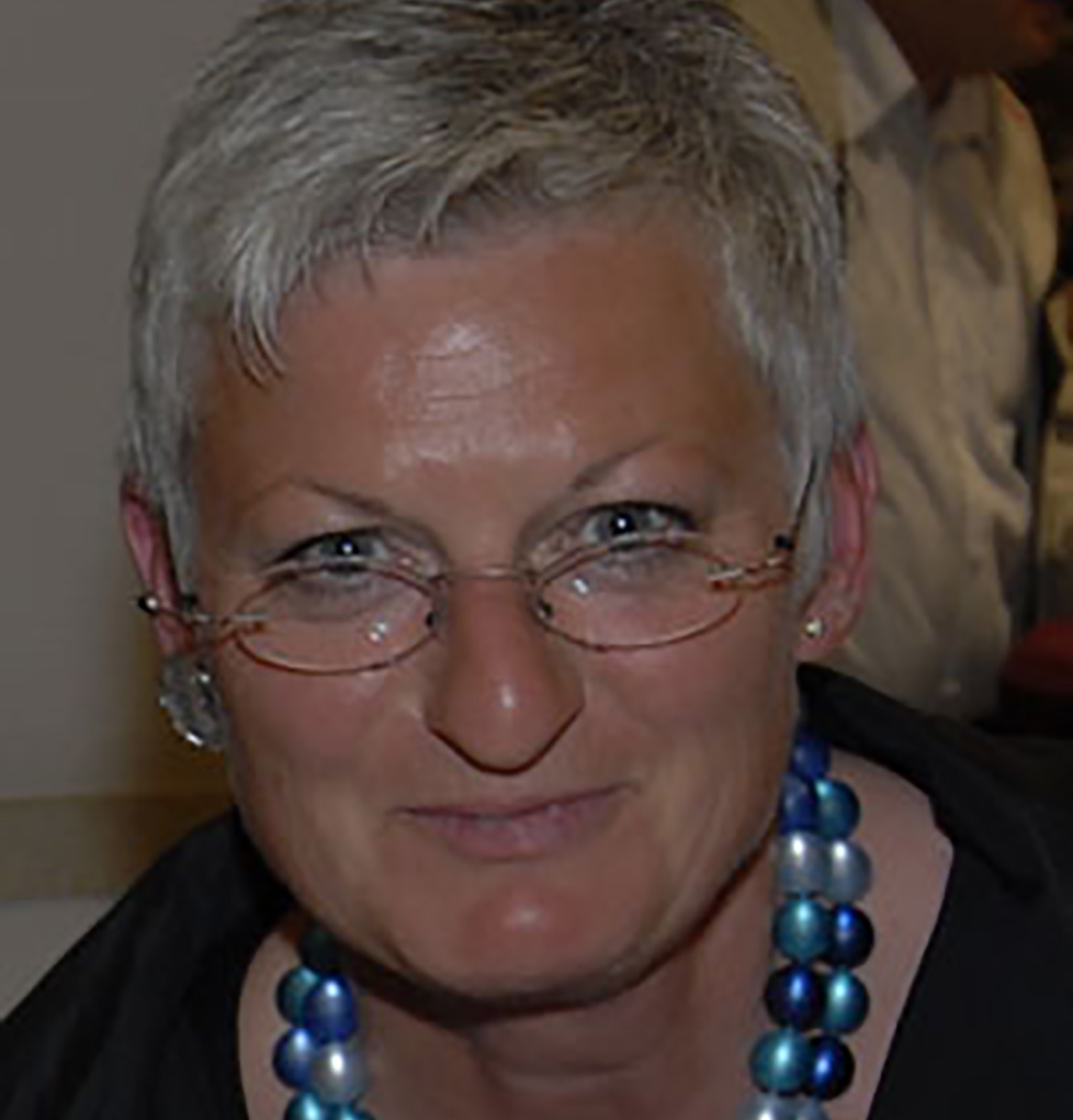 Angelika Burr