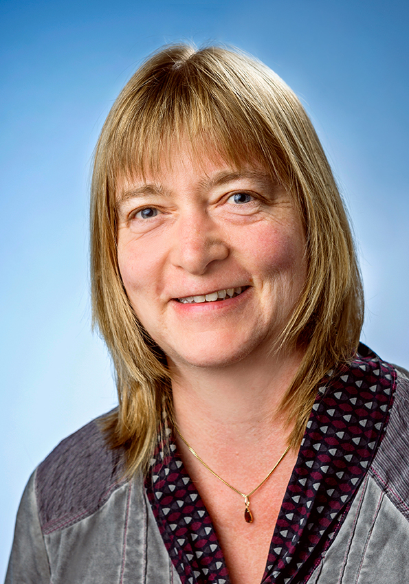 Susanne Karateew