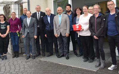 Defibrillator jetzt auch in der Erich Schumm Stiftung